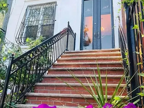 543 Quincy Street image 1 of 16