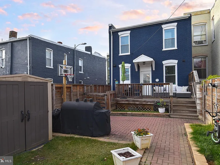 1117 Montello Ave NE — Photo 56