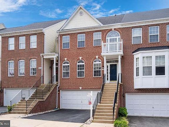 2nd image of 5266 Ballycastle Cir