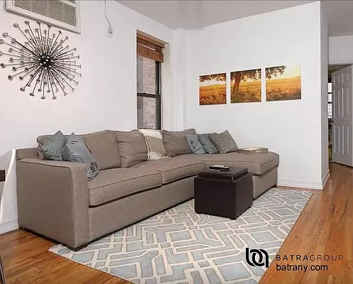 Rented by Batra Group Inc | media 1