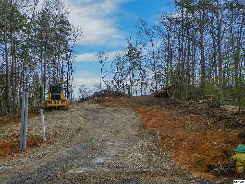 2nd image of 17 Mimosa Dr Lot 17