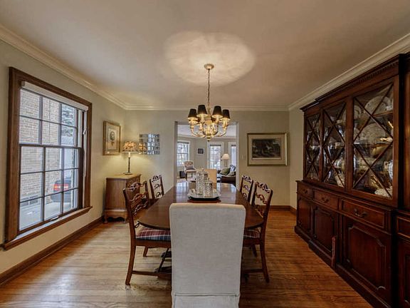 4th image of 5744 N Kent Ave