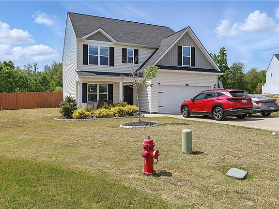 2nd image of 227 Sumter Ct