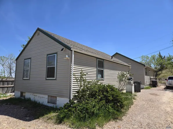1235 Hill St, Rapid City, SD 57701