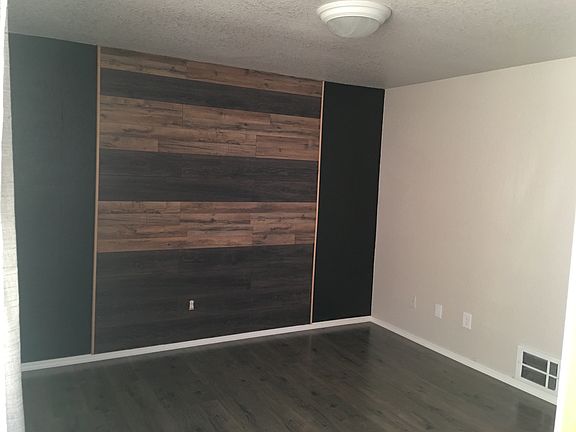 4th image of 739 Hamelin Ln SE