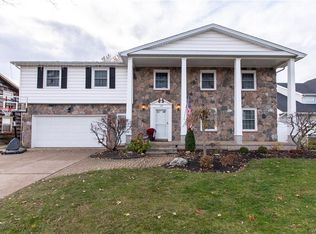 189 Pinewood Dr, Buffalo, NY 14224