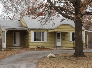 5601 Perry Ln, Merriam, KS 66203