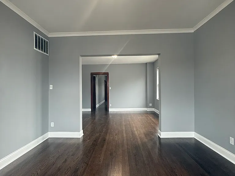5714 W Cermak Rd #2E — Photo 5