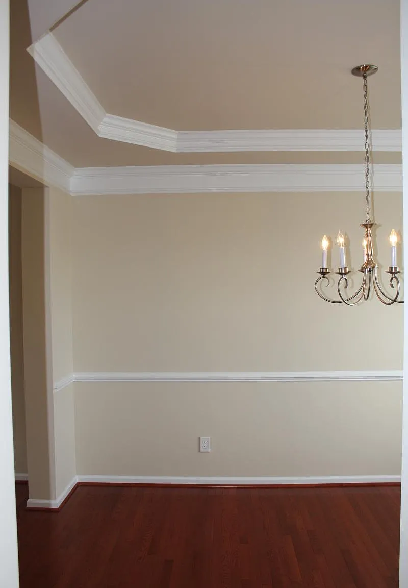 4 bed, 2.5 bath, 2100 sqft, $2,700 — Photo 4