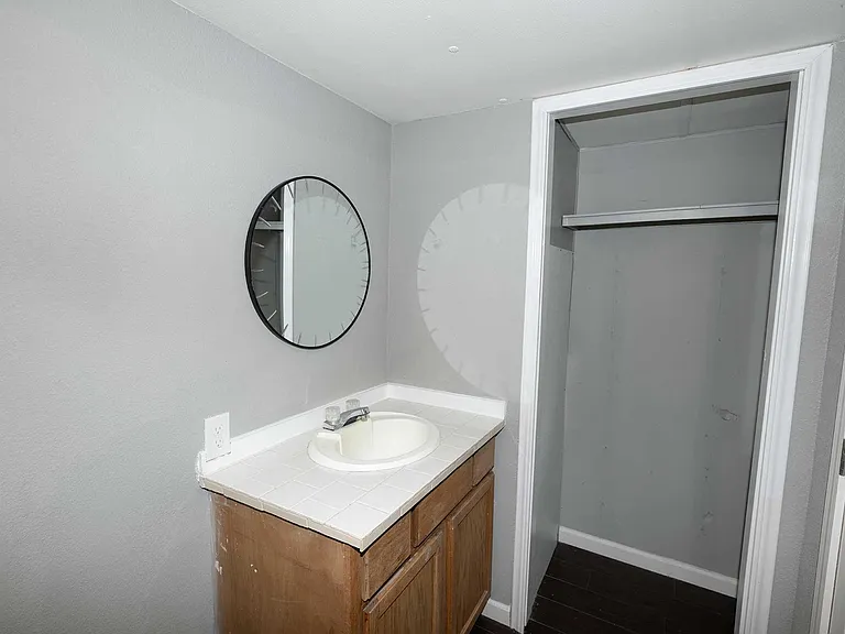 393 Deer Valley St — Photo 11