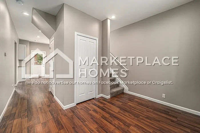 242 Englewood St — Photo 4