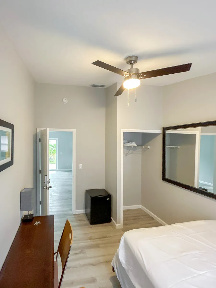Building Photo - Aspenwood Cir