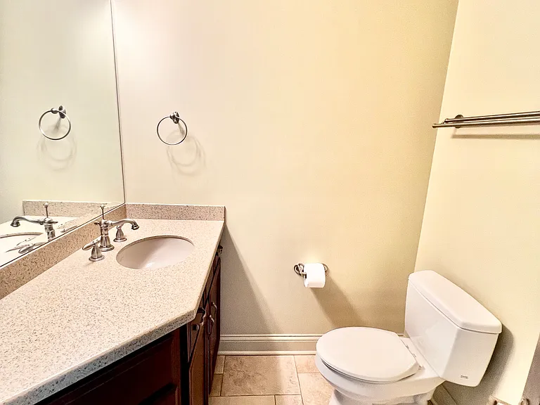 2105 N Meridian St #301 — Photo 16