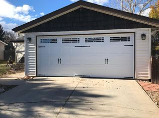 2072 Bennington Cir, Fort Collins, CO 80526