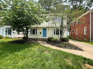 625 Elmwood Rd, Rocky River, OH 44116