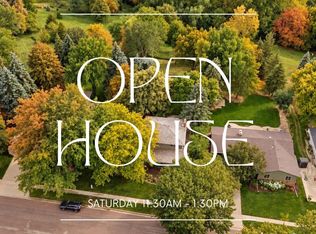 317 E Autumn Ln, Sioux Falls, SD 57105