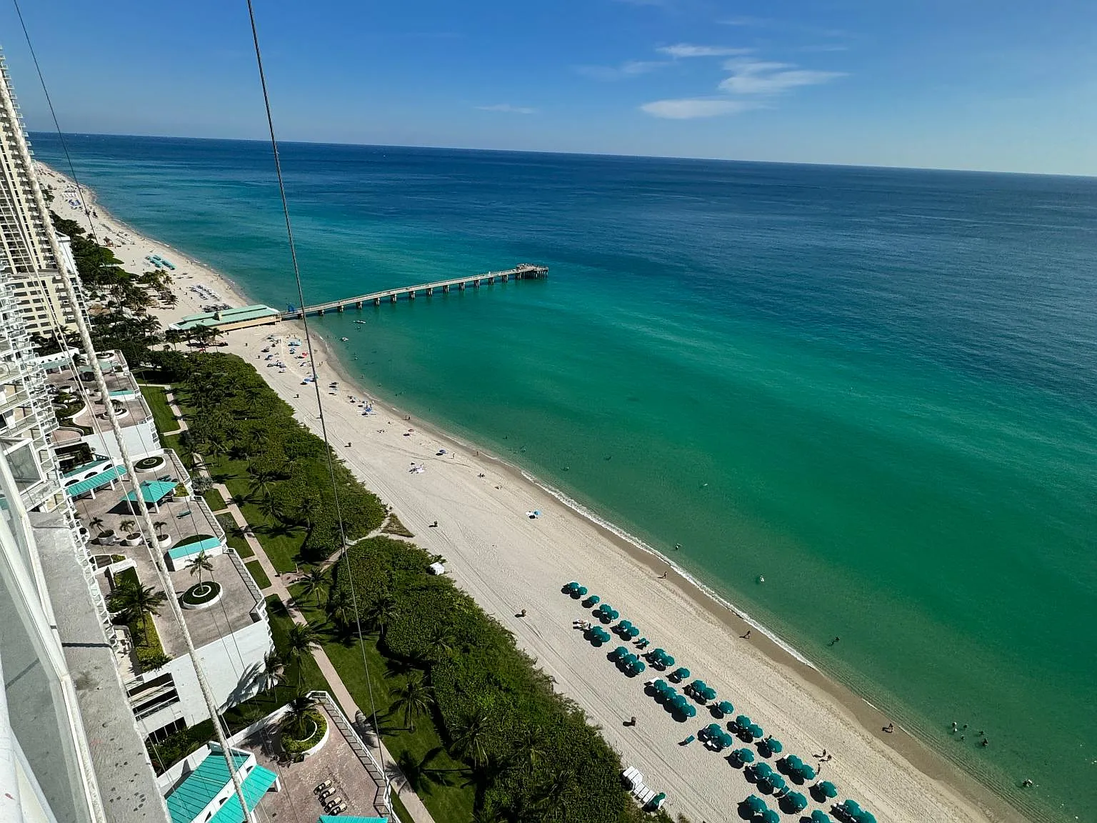 Collins Ave, Sunny Isles Beach — Photo 1