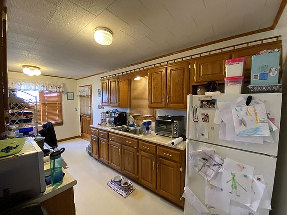 2nd image of 308 S Benton St