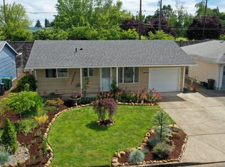 1936 Rainier Rd, Woodburn, OR 97071