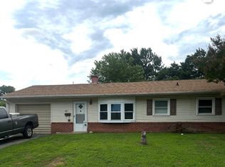 82 Holden Dr, New Castle, DE 19720