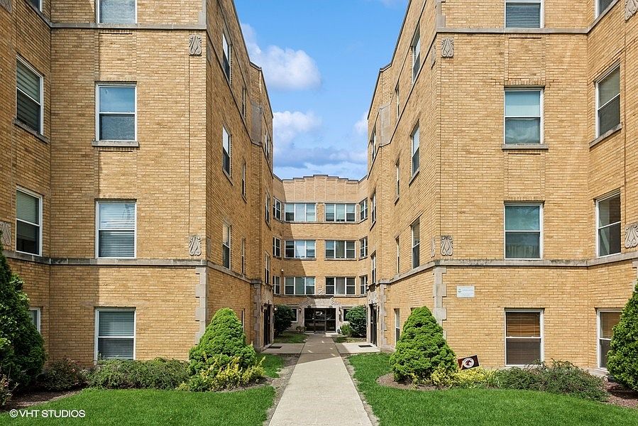 1st image of 4950 N Kimball Ave APT 2E