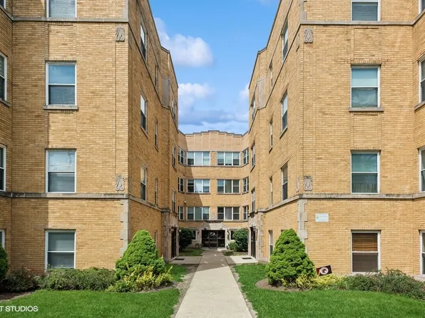 4950 N Kimball Ave APT 2E, Chicago, IL 60625