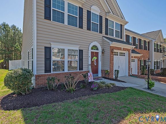 5th image of 10523 Tea Olive Cir