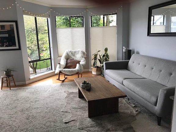 2nd image of 230 Grattan St APT 2