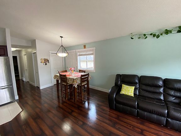 2nd image of 313 Boutin Ave