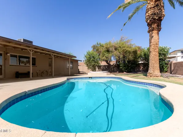 2365 W PORTOBELLO Avenue, Mesa, AZ 85202