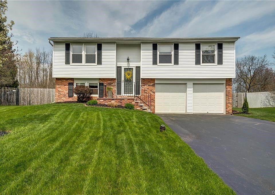 Welcome to 8477 Partridge Way, an Immaculately cared for home.