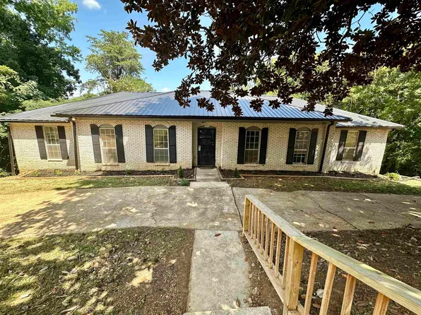 2274 Randolph St, Florence, AL 35630