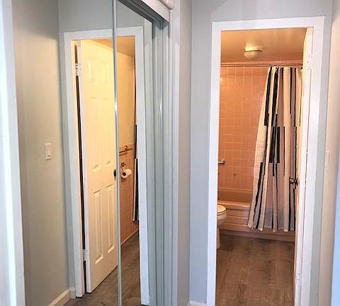 3rd image of 1121 Albion St APT 306