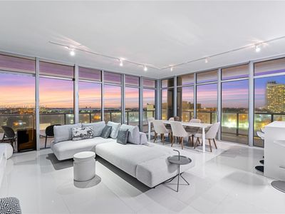 3737 Collins Ave #S-1404, Miami Beach, FL, 33140