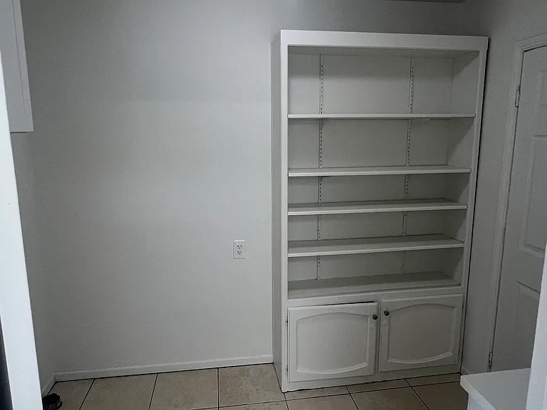 224 Plymouth Dr #224 — Photo 11