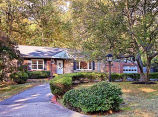 3422 Stoneybrae Dr, Falls Church, VA 22044