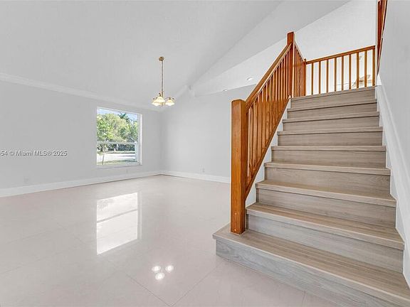 5th image of 14318 NW 15th St