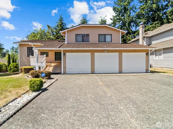 32827 12th Avenue SW, Federal Way, WA 98023