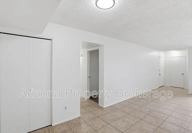 4608 W Maryland Ave #138 — Photo 6