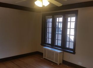 3410 Harlem Ave APT 11, Riverside, IL 60546