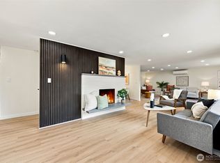 2538 NE 107th St, Seattle, WA 98125