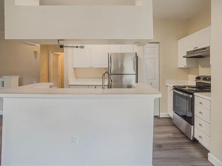 2226 Arbor Lakes Cir #2226 — Photo 9