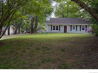 6833 Fieldlark Ln, Charlotte, NC 28227