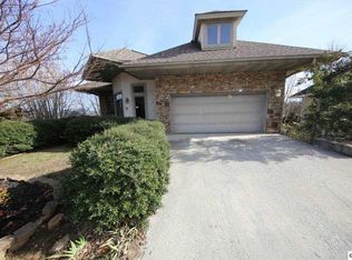 363 Maggie Mack Ln, Sevierville, TN 37862