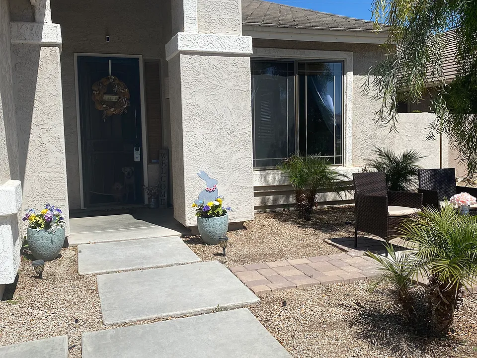 2517 S Ponderosa Dr