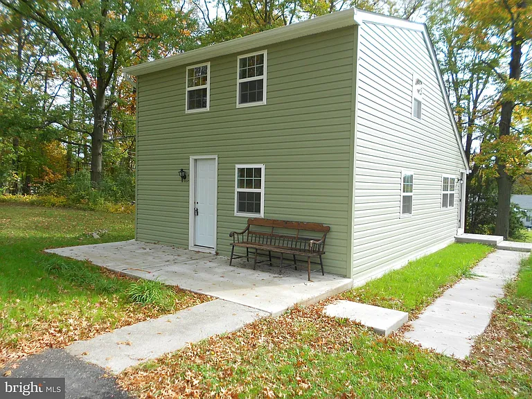 2101 Hill Rd #1 — Photo 1