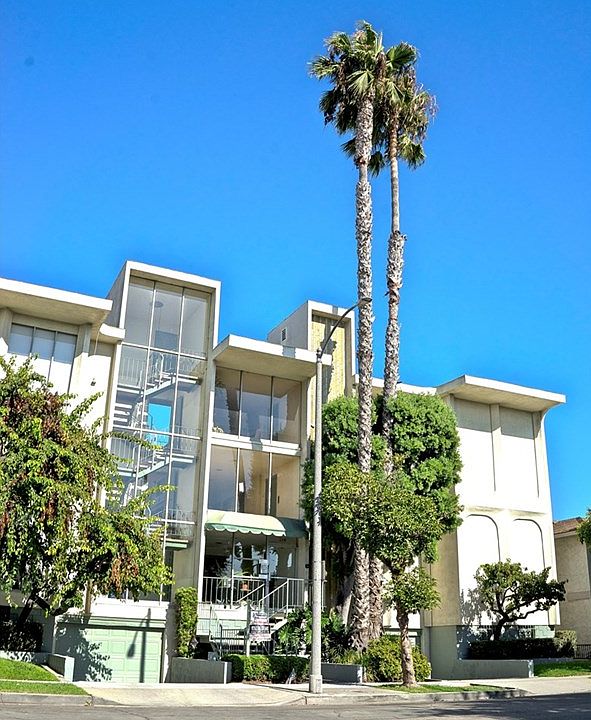1st image of 334 Gladys Ave APT 206