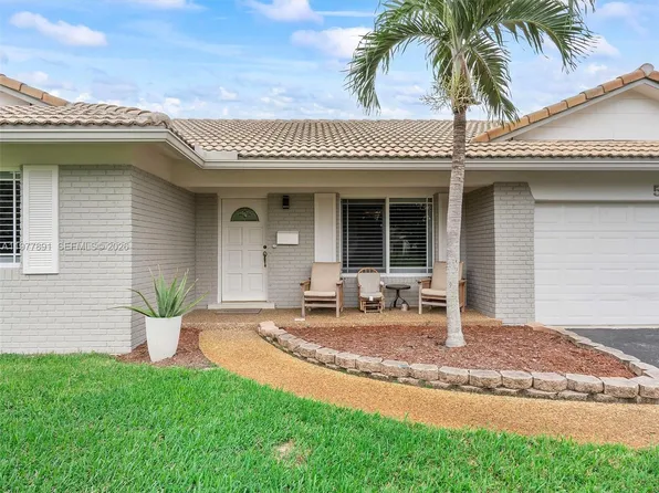 5620 SW 9th St, Plantation, FL 33317