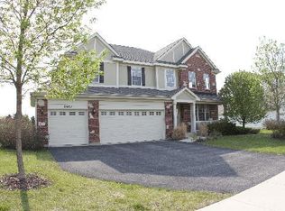 26207 Whispering Woods Cir, Plainfield, IL 60585