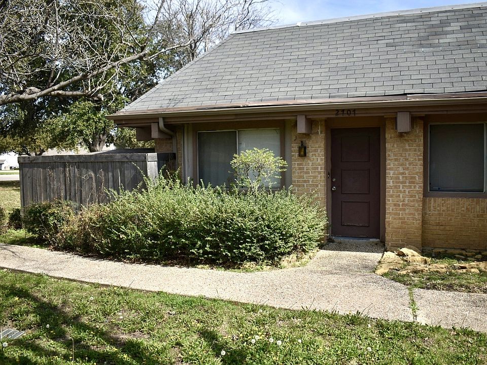 1st image of 2707 Stonehaven Ct